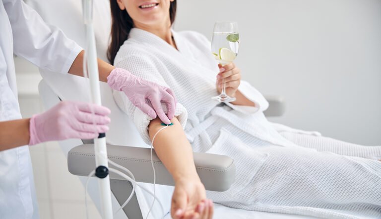 IV Drips in NYC: What to Expect and How They Boost Wellness