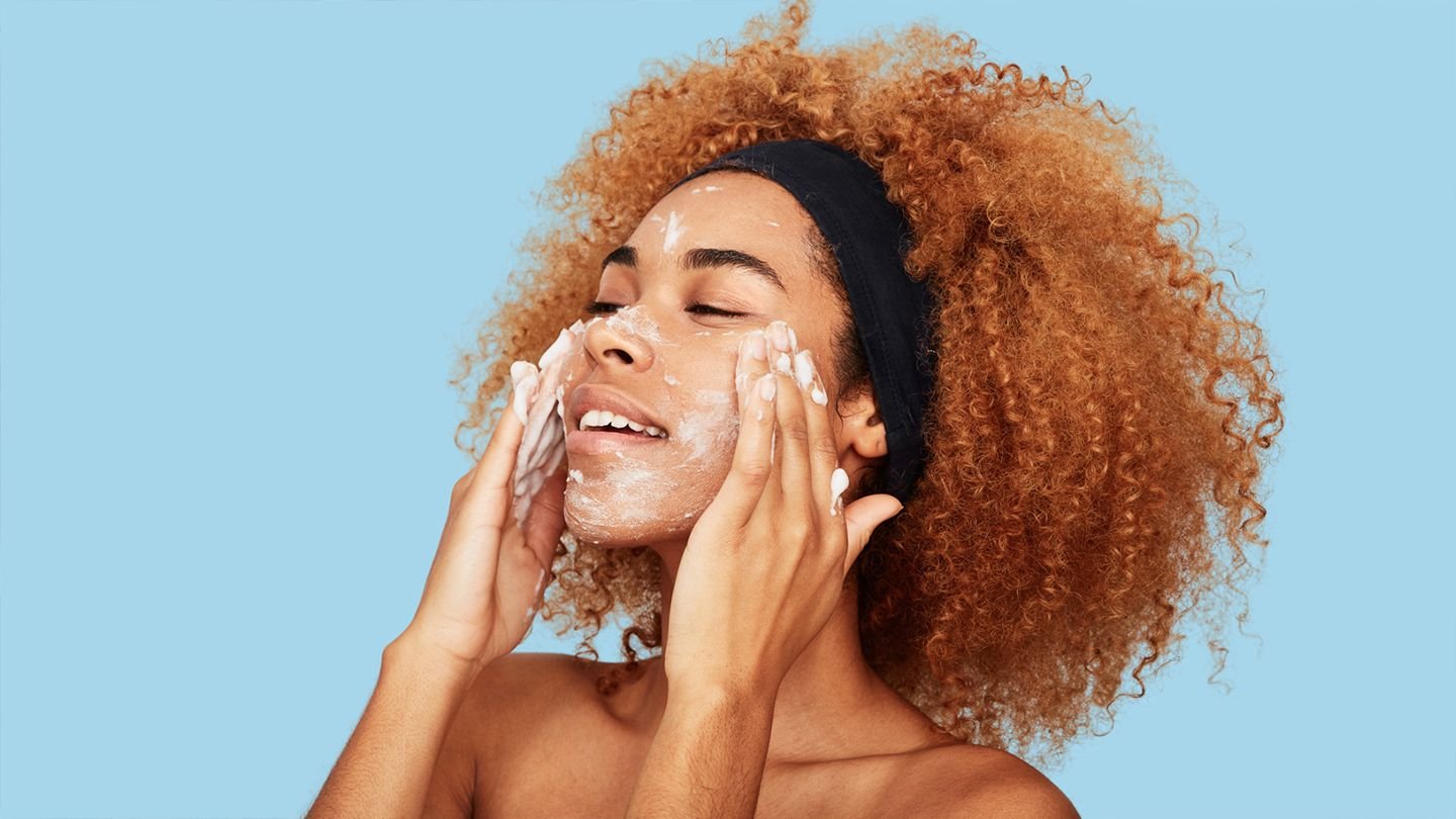 Clean Your Face the Right Way: What You Need to Know