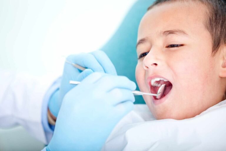 Exploring the Benefits of Regular Major Dental Care for Your Growing Family